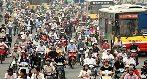 Cấm xe máy phụ thuộc vào khả năng đáp ứng của vận tải công cộng