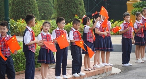 Phủ Chủ tịch rực rỡ cờ hoa trước thềm lễ đón Tổng Bí thư, Chủ tịch Trung Quốc Tập Cận Bình