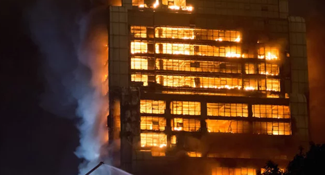 Cháy khách sạn ở Trung Quốc, 18 người thiệt mạng