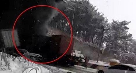 Tai nạn liên hoàn trên cao tốc Hàn Quốc gây nhiều thương vong