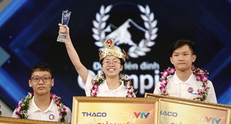 Nữ sinh Ninh Bình trở thành nhà vô địch Đường lên đỉnh Olympia 2020