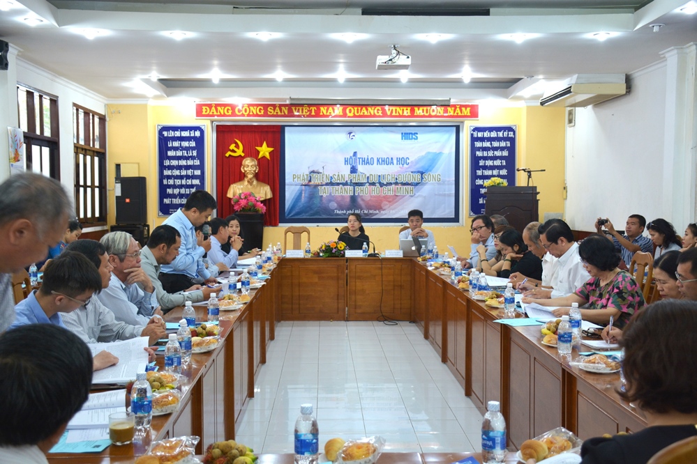 TP Hồ Chí Minh đẩy mạnh phát triển sản phẩm du lịch đường sông 