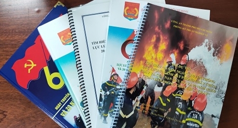 Trao giải cuộc thi viết về Ngày truyền thống lực lượng Cảnh sát PCCC&CNCH