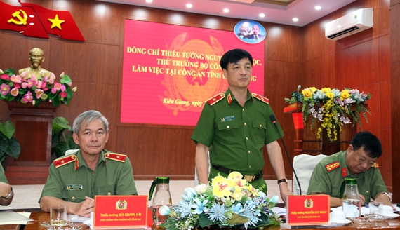 Thứ trưởng Nguyễn Duy Ngọc làm việc với Công an tỉnh Kiên Giang