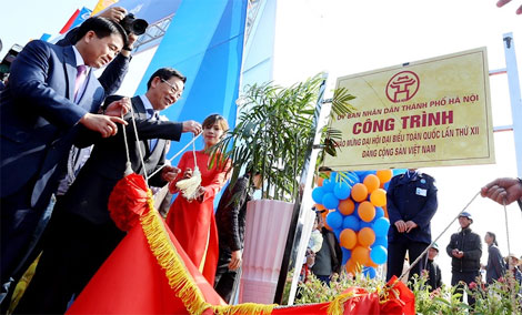 Thông xe cầu vượt thép lớn nhất Việt Nam