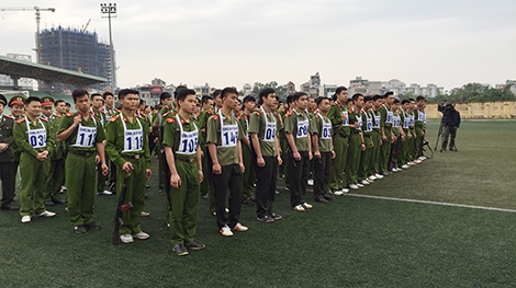 Công an TP Hà Nội tổ chức giải chạy việt dã vũ trang thường niên