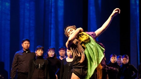 Công diễn vở vũ kịch ‘Còn mãi bản hùng ca’