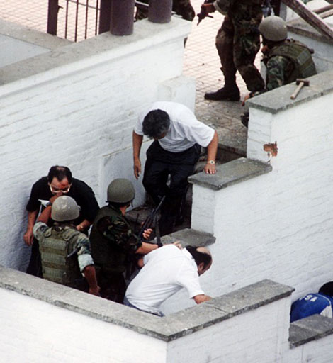 Vụ bắt cóc 72 con tin tại tòa Đại sứ Nhật Bản tại Peru: Cuộc đột kích 22 phút từ đường hầm (kỳ 3)