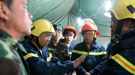 Chuyện cảm động phía sau vụ sập hầm thủy điện Đạ Dâng