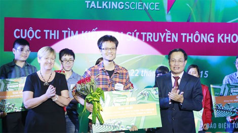 Sinh viên Việt Nam tranh tài ngôi vị Đại sứ truyền thông khoa học FameLab toàn cầu 2015
