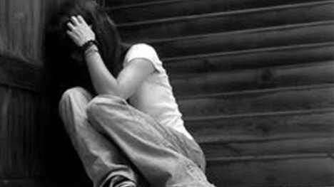 Khởi tố kẻ hãm hiếp bé gái chăn trâu