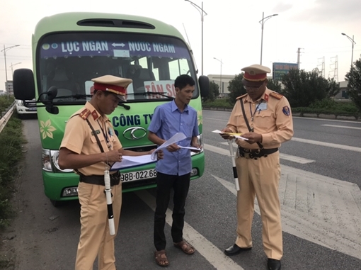  Xử lý gần 300 trường hợp vi phạm bảo hiểm  trách nhiệm dân sự của chủ xe