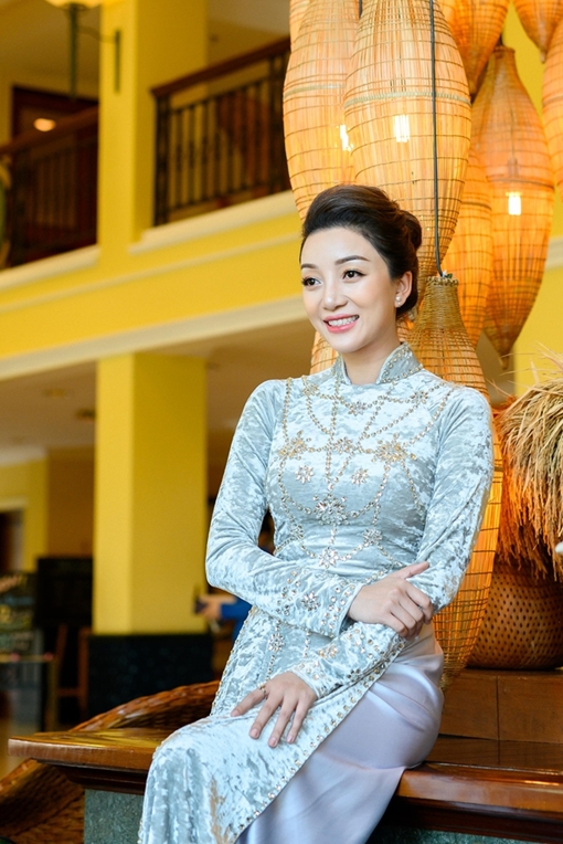 “Họa mi bán cổ điển” Phạm Thu Hà về Hải Phòng, hát tri ân quê nhà