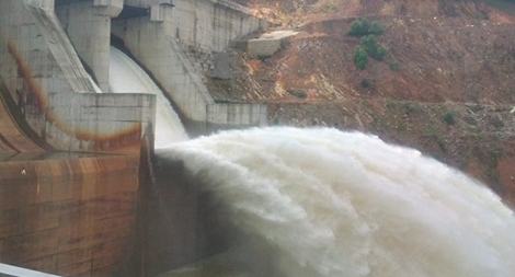 Thủy điện A Lưới điều tiết nước sang Lào để đảm bảo an toàn