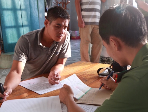 Bắt 3 đối tượng lừa nhiều người xuất ngoại chui sang Mỹ