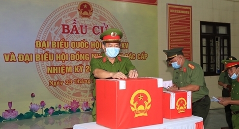 Thừa Thiên Huế công bố danh sách 51 người trúng cử đại biểu HĐND tỉnh khóa VIII