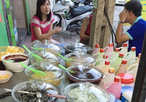 Bẩn như... nước giải khát vỉa hè