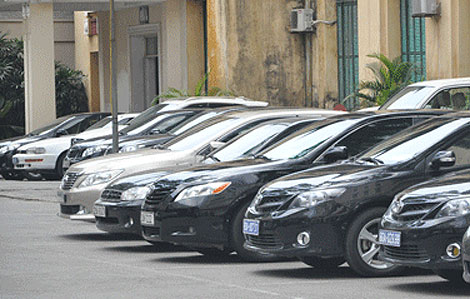 Xây dựng phương án khoán kinh phí sử dụng xe ô tô công