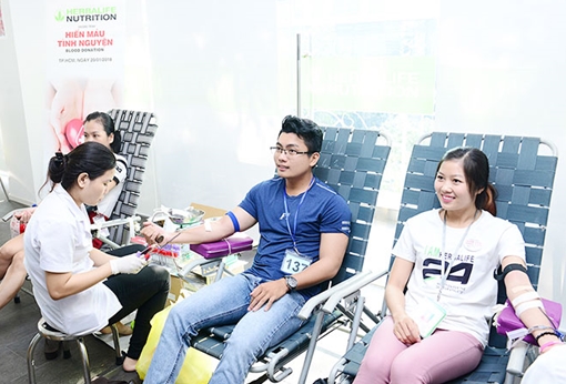 Nhân viên Herbalife Việt Nam tham gia hiến máu tình nguyện
