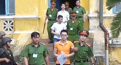 Bài 2: Vạch trần bộ mặt những kẻ cầm đầu tổ chức “Chính phủ quốc gia Việt Nam lâm thời”