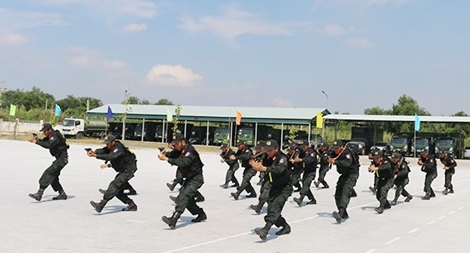 Tác chiến cơ động nặng nghĩa tình quân dân