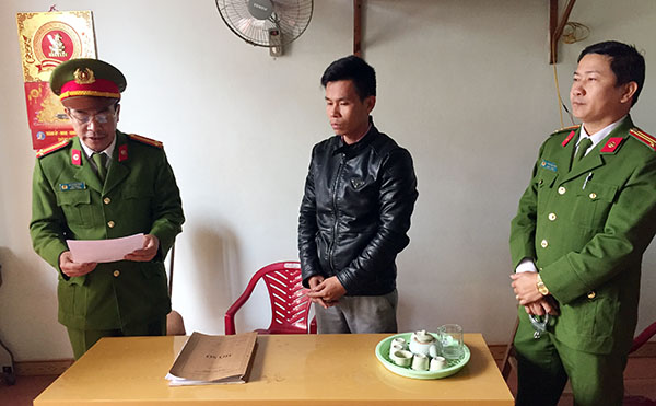 Bắt đối tượng lừa đảo bằng hình thức chạy việc làm