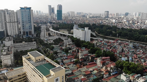 Toàn cảnh tuyến đường "đắt nhất hành tinh" ở thủ đô Hà Nôi