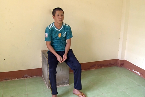 Rủ em vợ đi giăng lưới bắt cá để hiếp dâm