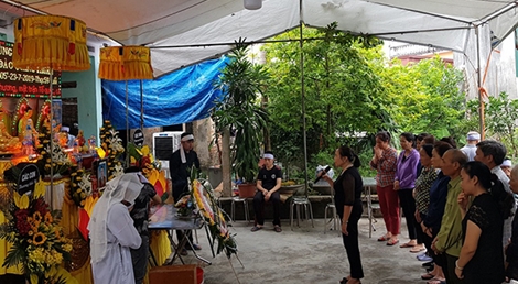 Tận cùng nỗi đau vùng quê nghèo ven Quốc lộ 5