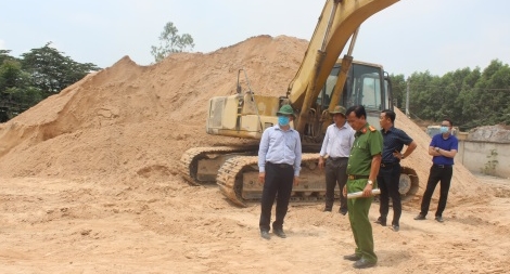 Cứu sông Buông trước nguy cơ bị “bức tử”