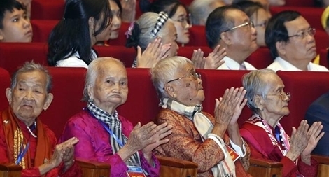 Đề xuất trợ cấp ưu đãi hằng tháng đối với Mẹ Việt Nam Anh hùng