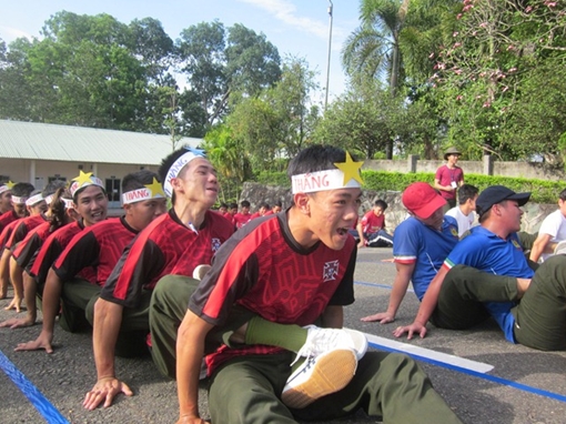 Tuổi trẻ Cao đẳng ANND II hưởng ứng Ngày đoàn viên