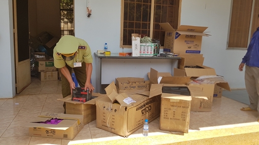 Phát hiện hàng chục ngàn sản phẩm hàng hóa nhập lậu