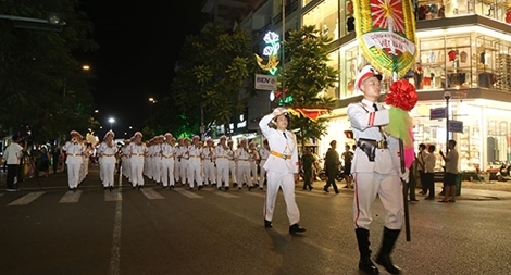 Đoàn nghi lễ CAND biểu diễn phục vụ nhân dân Thành phố Bắc Ninh