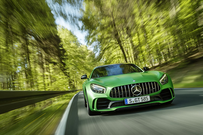 Mercedes-Benz chỉ sản xuất  “quái vật của địa ngục xanh” - Báo Công an  Nhân dân điện tử