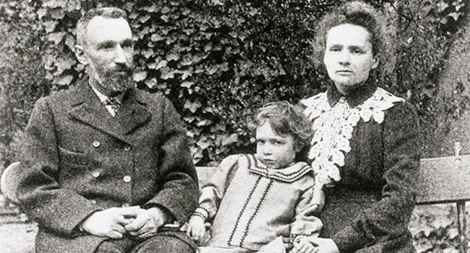 Marie Curie từng vướng vào bê bối tình ái