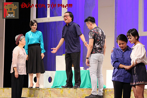 Câu chuyện nghệ sĩ sân khấu: Khéo co thì mới… ấm!