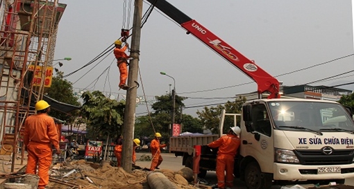 Chủ động đối phó với thiên tai, đảm bảo an toàn lưới điện