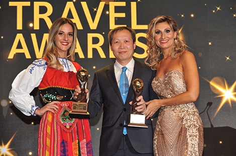 Vietnam Airlines đón nhận 2 giải thưởng uy tín tại World Travel Awards 2018