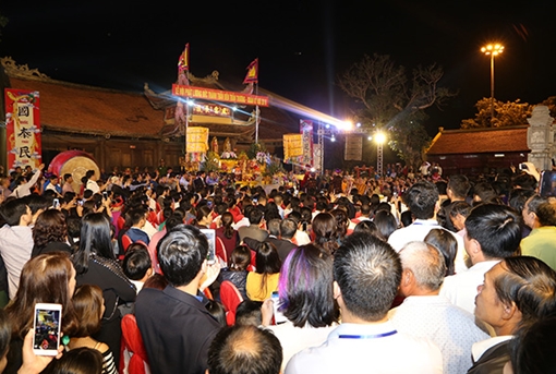 Chuẩn bị 18 vạn túi lương phục vụ lễ phát  lương Đức Thánh Trần đền Trần Thương năm 2019