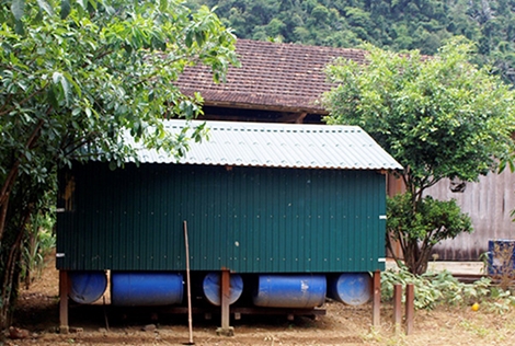 Những “căn nhà thông minh” giúp dân thoát hiểm trong lũ dữ