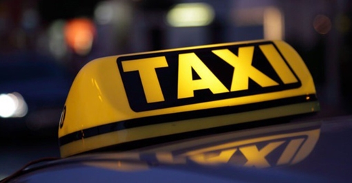 Taxi truyền thống và taxi công nghệ đều phải gắn hộp đèn
