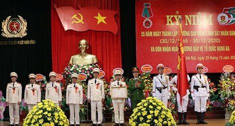 Trường Cao đẳng CSND I kỷ niệm 55 ngày thành lập và đón nhận Huân chương Bảo vệ Tổ quốc