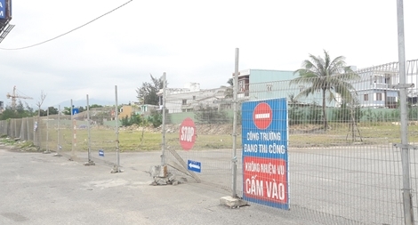 Chung quanh dự án khu du lịch sinh thái bít lối xuống biển của ngư dân Đà Nẵng