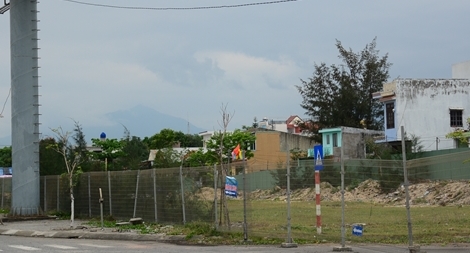 Bí thư Đà Nẵng chỉ đạo “trả đường” xuống biển cho dân