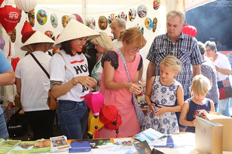 Lễ hội đèn lồng Hội An tại Đức