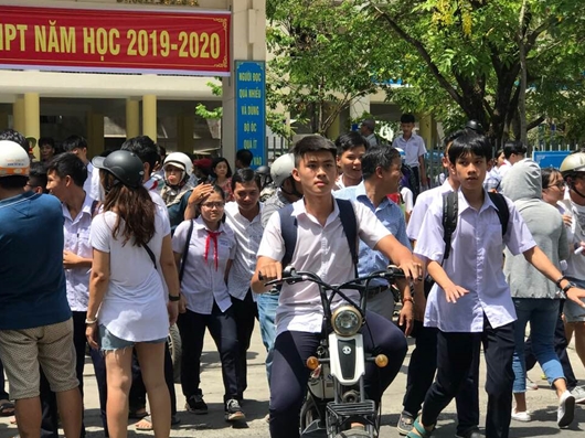 Đà Nẵng miễn học phí 4 tháng cho học sinh các cấp