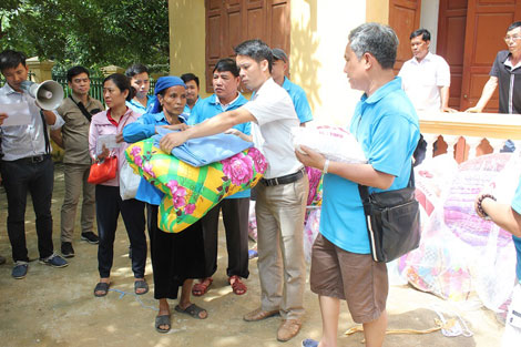 Phòng Cảnh sát Hình sự Công an TP Hải Phòng: Ủng hộ đồng bào vùng lũ gần 500 triệu đồng