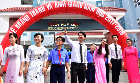 Sử dụng “phần bánh” ngân sách hợp lý để nâng lương giáo viên