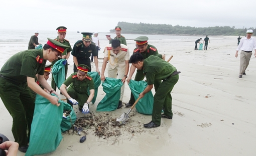 Phát động ra quân hưởng ứng ngày Môi trường thế giới